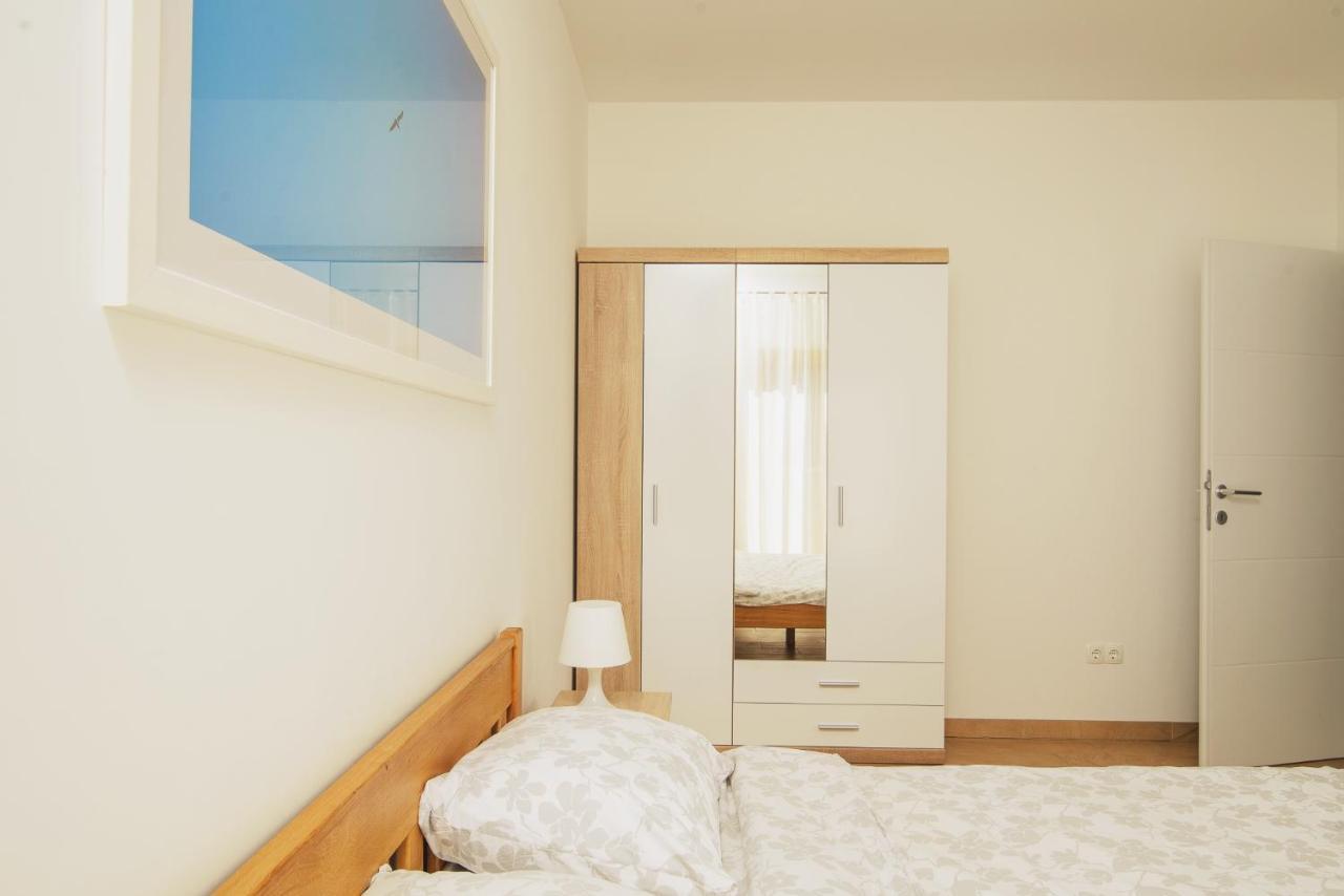 Villa Bua - Beautiful Seafront Apartments Trogir Exterior photo